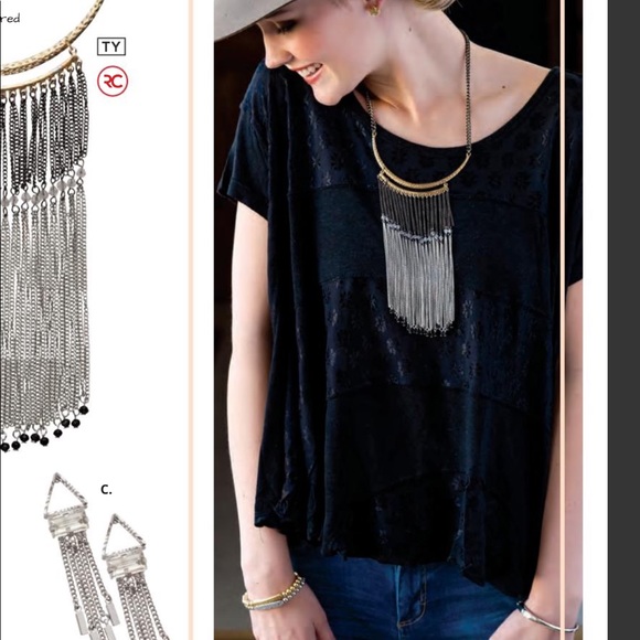 Park lane Jewelry- Mix metal fringe bib necklace - Picture 9 of 10